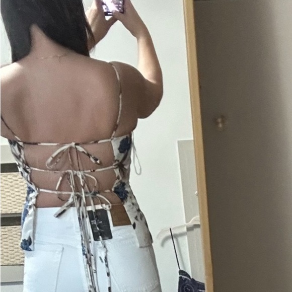 Tory Burch 90’s inspired strappy tie back tank - Picture 11 of 11